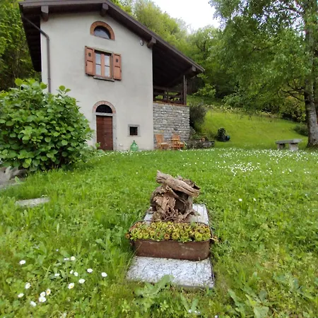Ferienhaus Ca Del Livello Welcome Spring In A Charming Canzo